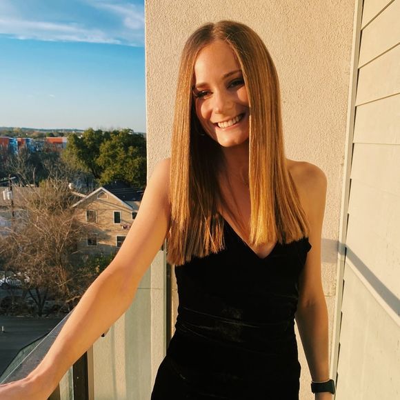 meredithhill2